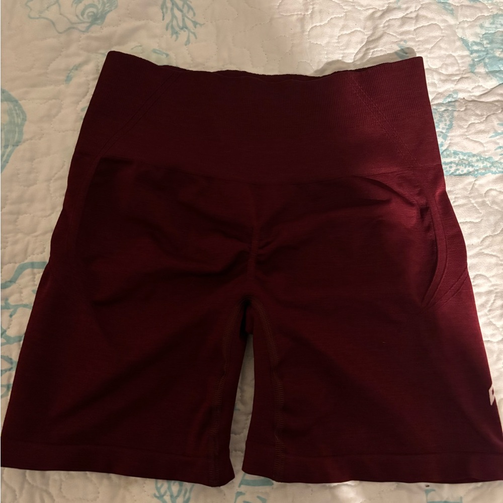 Oner Active Rosewood Effortless Shorts size medium